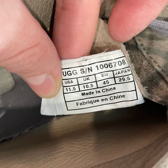 UGG Gray Mens Boots 11.5 - Picture 7 of 7